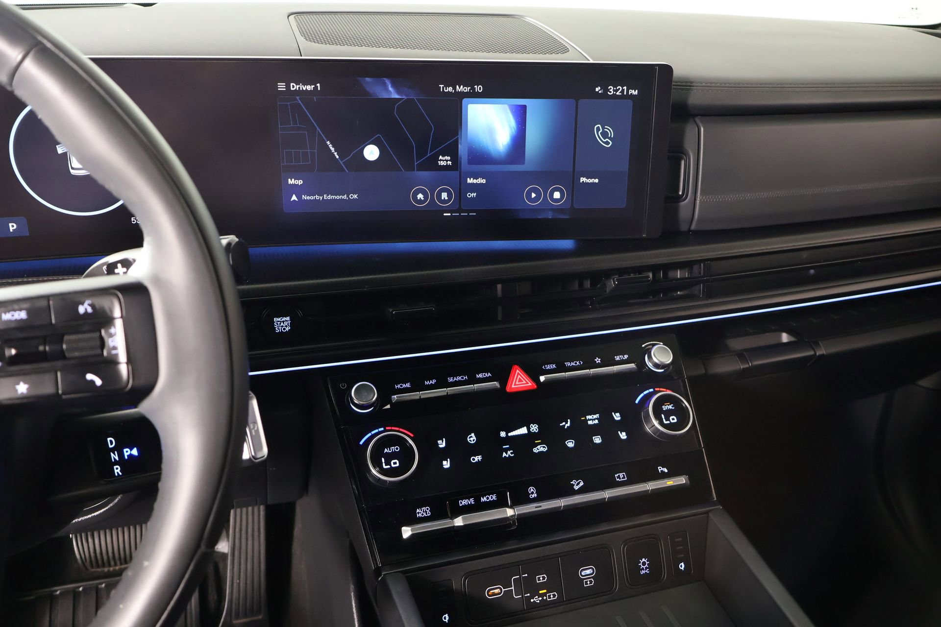 Used 2025 Hyundai Santa Fe Calligraphy image 5