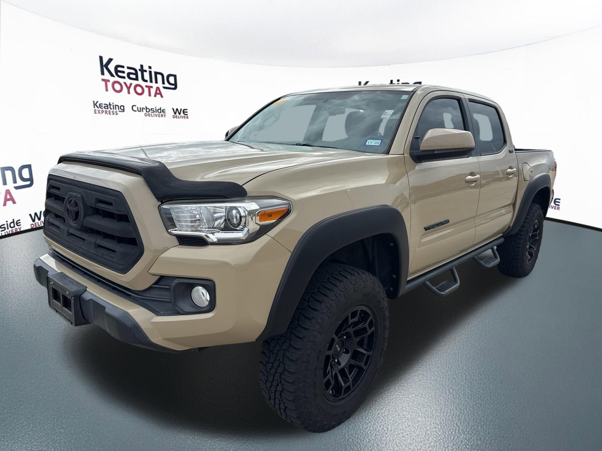 Used 2017 Toyota Tacoma SR5 w/ Tow Package image 3