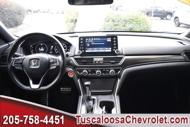 Used 2022 Honda Accord Sport image 3