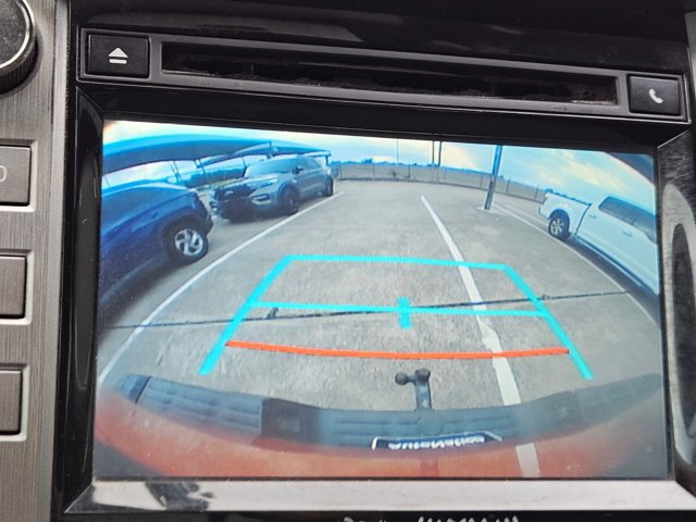 Used 2017 Toyota Tundra SR5 w/ SR5 Upgrade Package AWD/4WD image 9