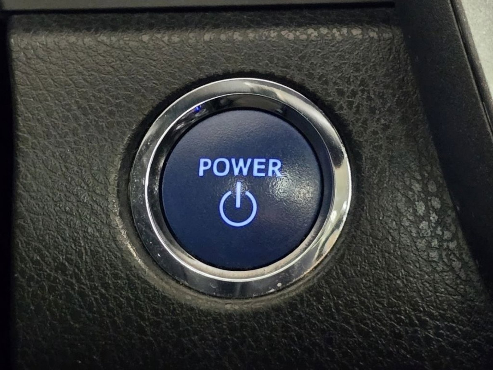 Used 2024 Toyota Camry XSE w/ Navigation Package FWD image 32