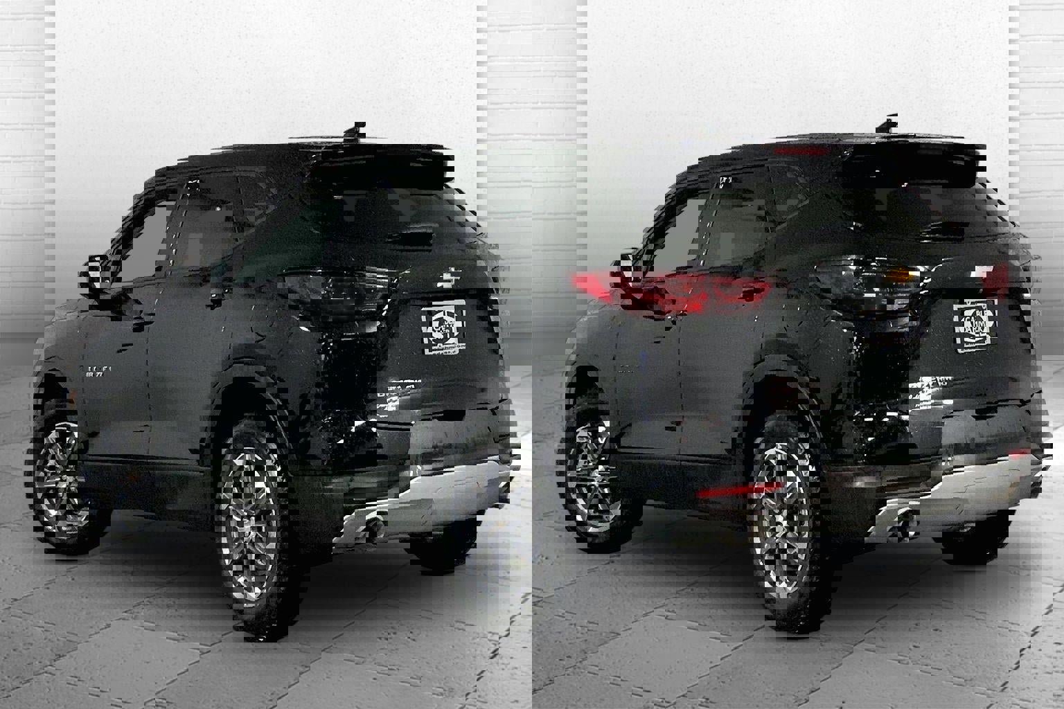 Used 2025 Chevrolet Blazer LT image 11