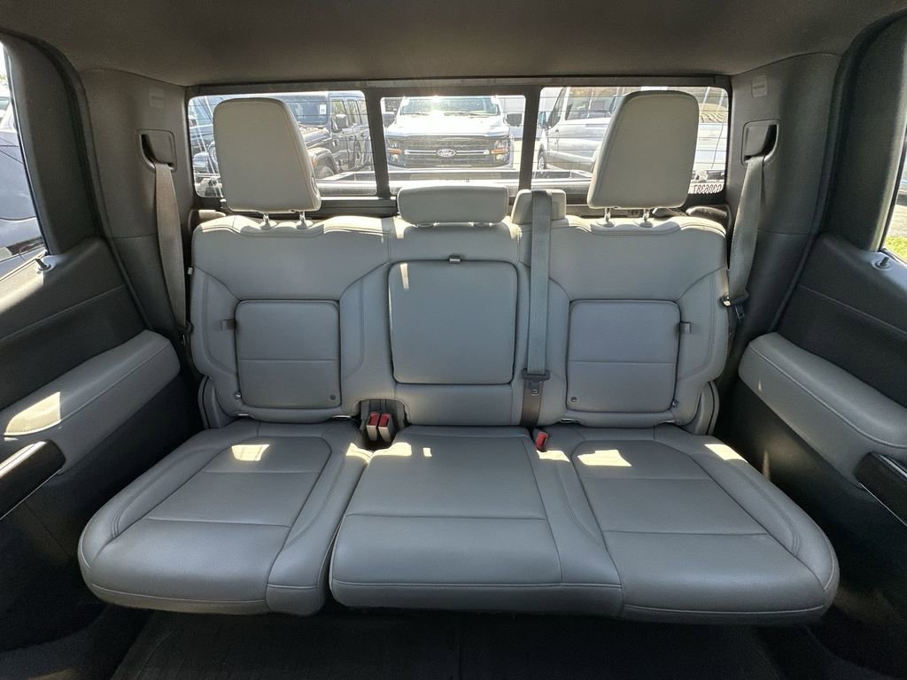 Used 2019 GMC Sierra 1500 SLT w/ SLT Premium Plus Package AWD/4WD image 15