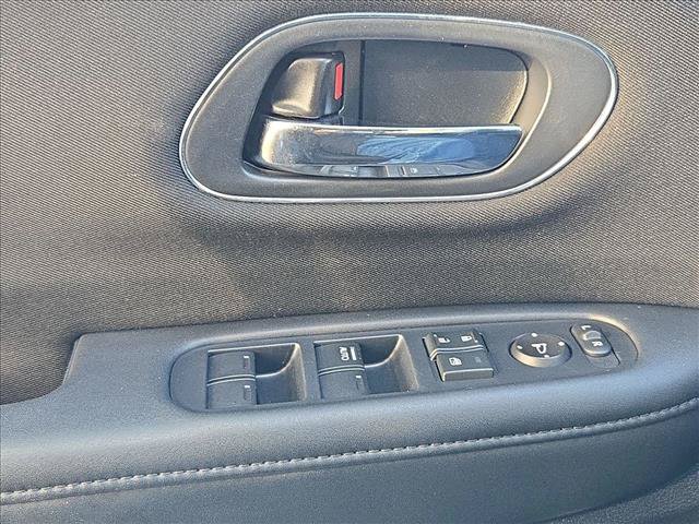 Used 2017 Honda HR-V EX image 24