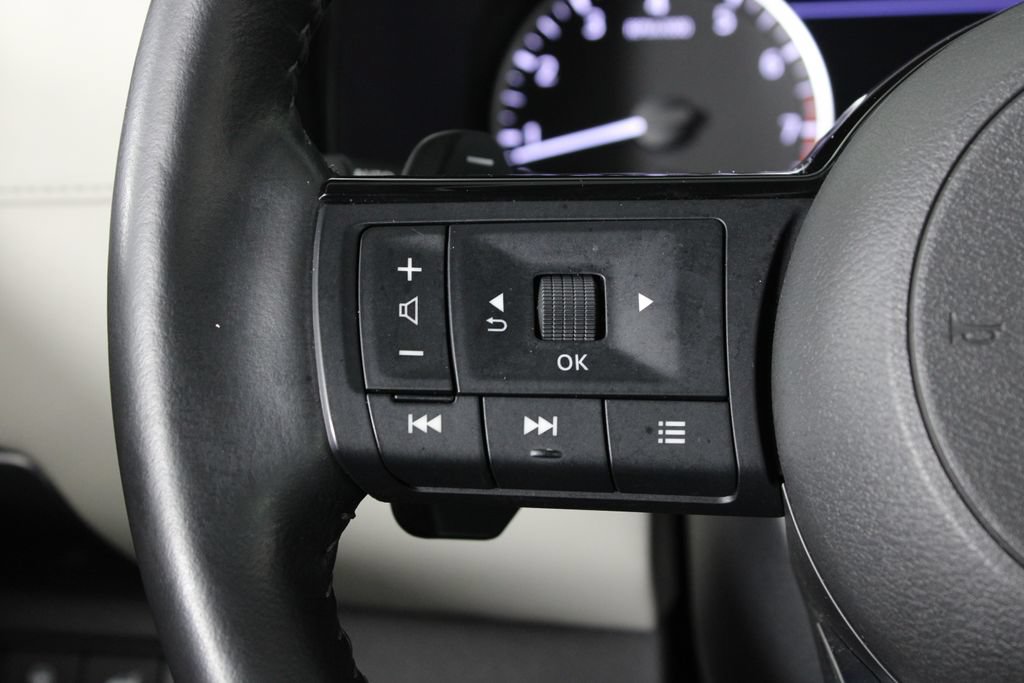Certified 2025 Nissan Pathfinder SL w/ Cargo Package FWD image 28