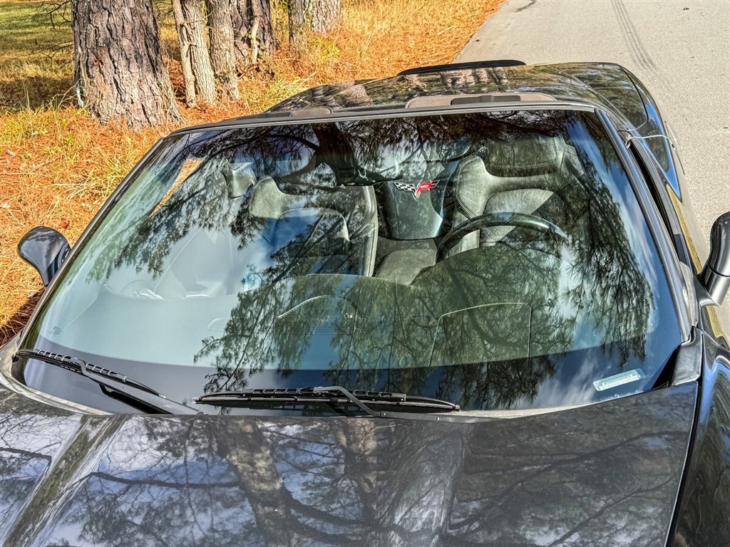 Used 2013 Chevrolet Corvette Convertible RWD image 18