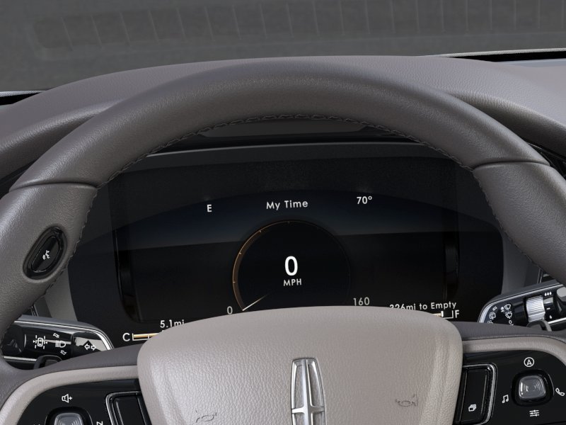 New 2024 Lincoln Corsair AWD w/ Equipment Group 101A image 13