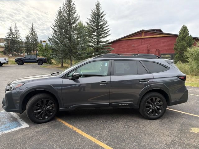 Used 2025 Subaru Outback Onyx Edition AWD/4WD image 5