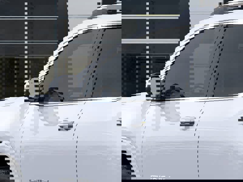 New 2026 GMC Terrain Denali w/ LPO, Floor Liner Package image 12