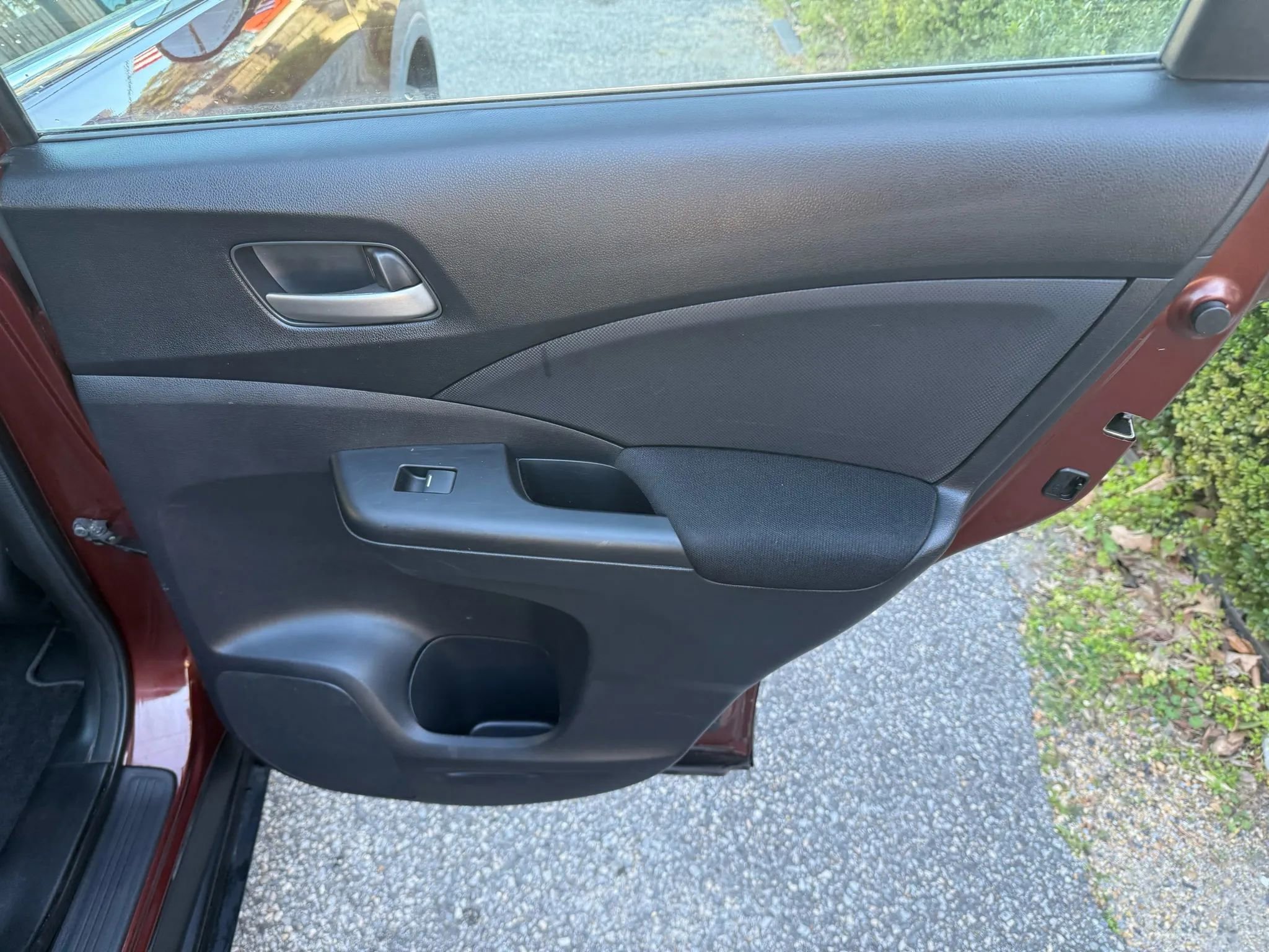 Used 2015 Honda CR-V LX image 27