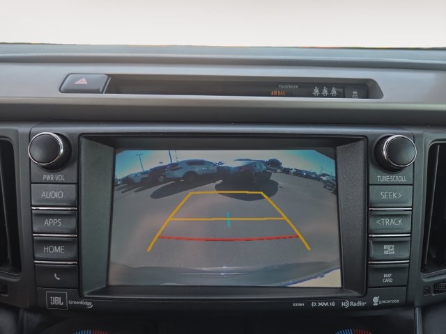 Used 2018 Toyota RAV4 Limited w/ Carpet Mat Package FWD image 23