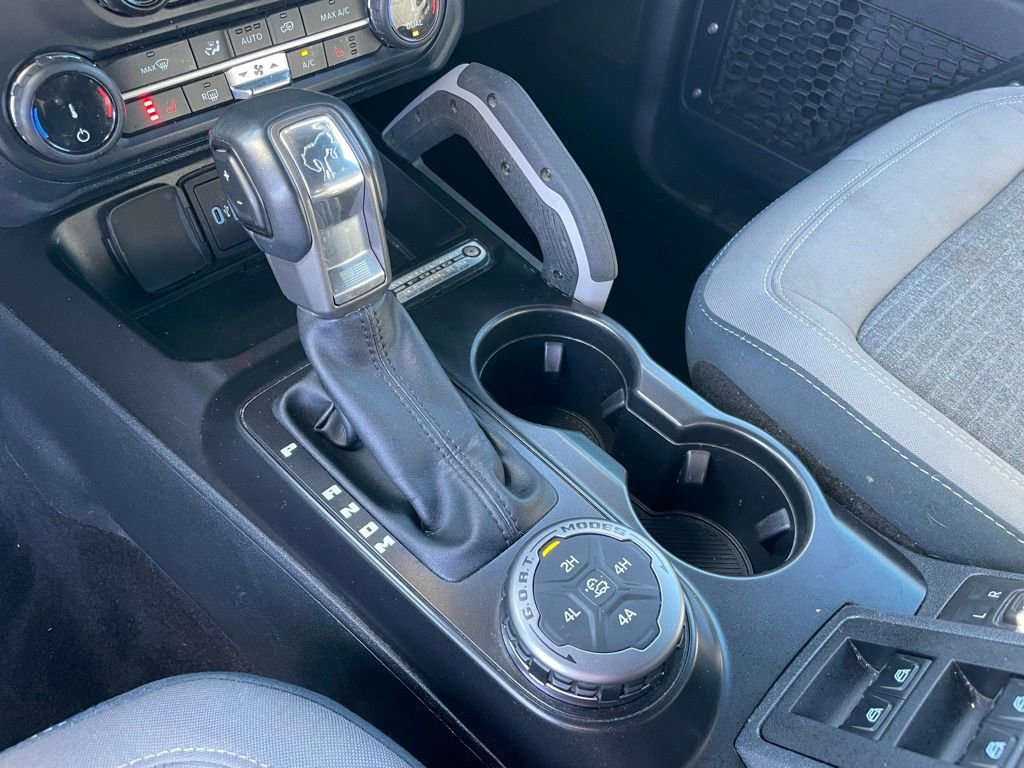 Used 2022 Ford Bronco Outer Banks image 18