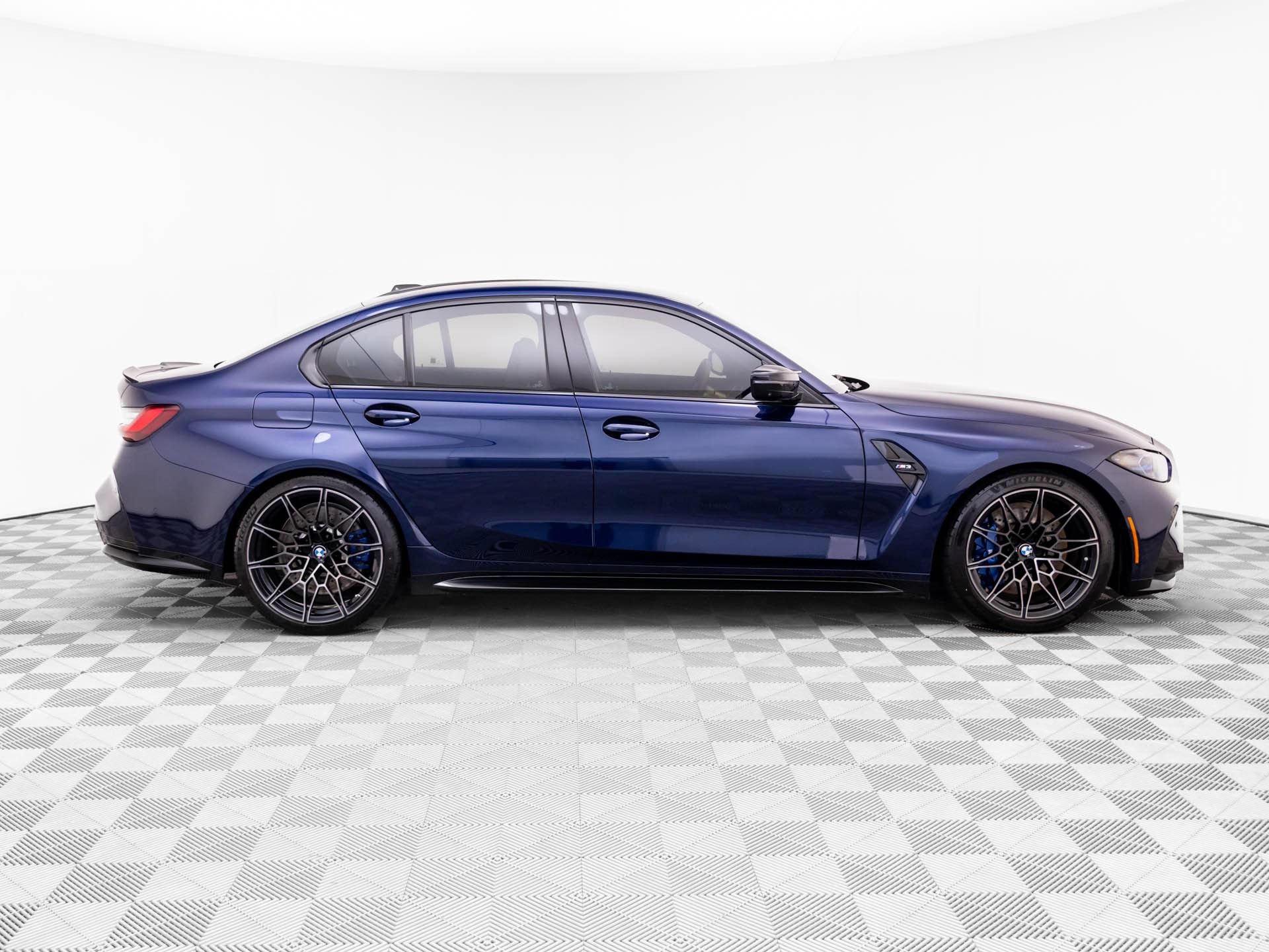 Used 2024 BMW M3 w/ Executive Package RWD image 8