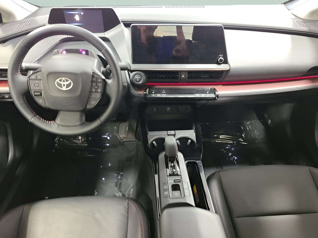 Used 2024 Toyota Prius Prime FWD image 21