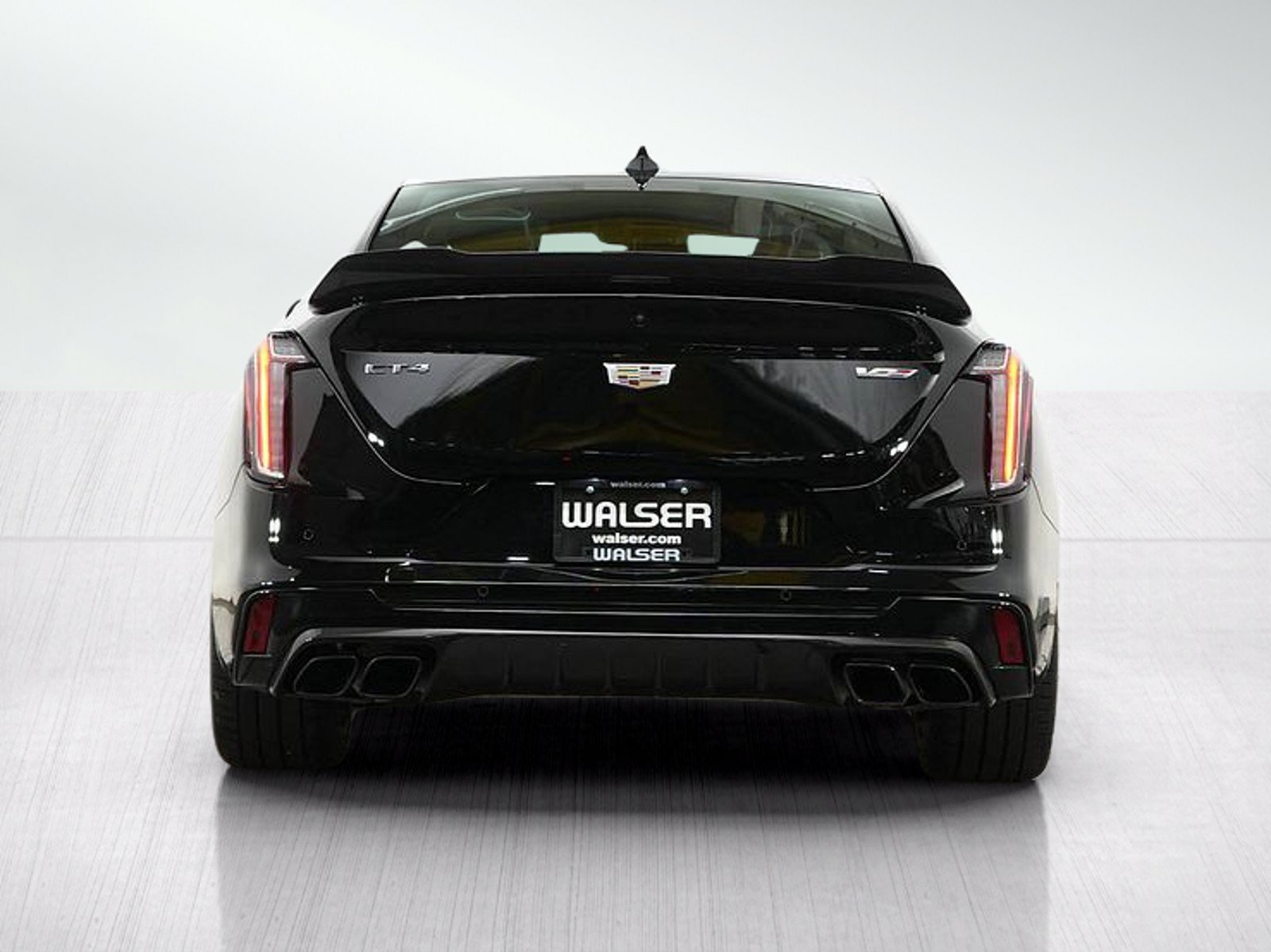 Used 2022 Cadillac CT4 V Blackwing w/ Carbon Fibre 1 Package RWD image 4