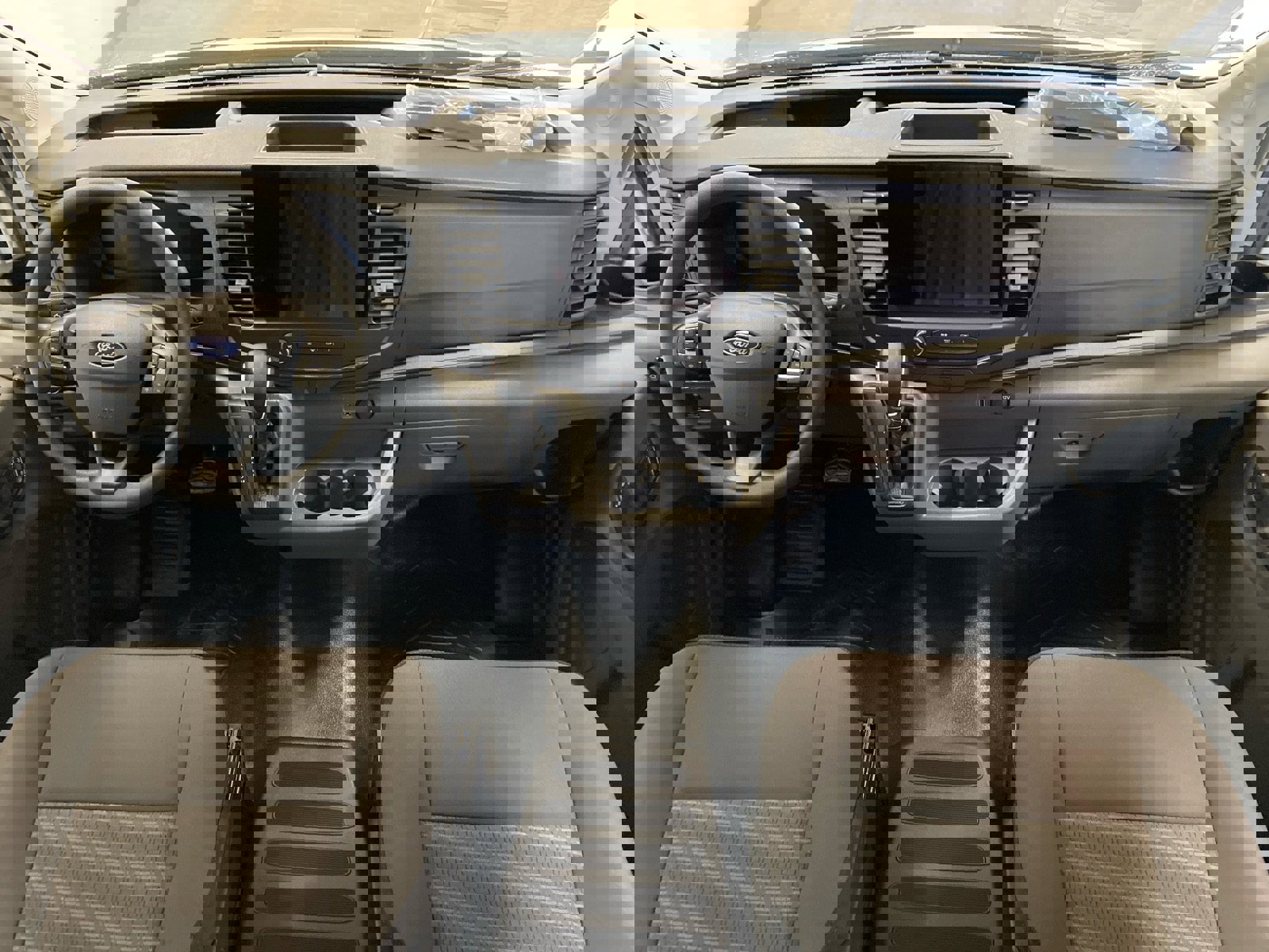 New 2026 Ford Transit 250 148 Medium Roof image 9