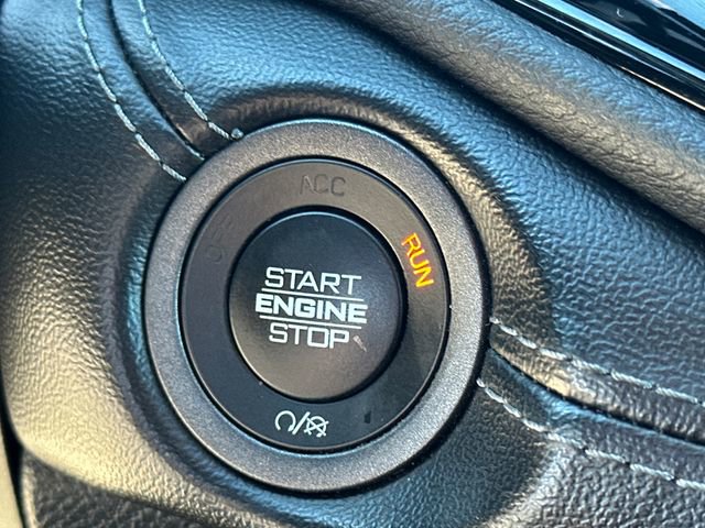 Used 2022 Dodge Durango GT image 38