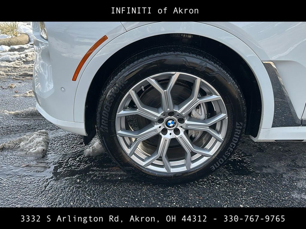 Used 2023 BMW X7 xDrive40i image 21