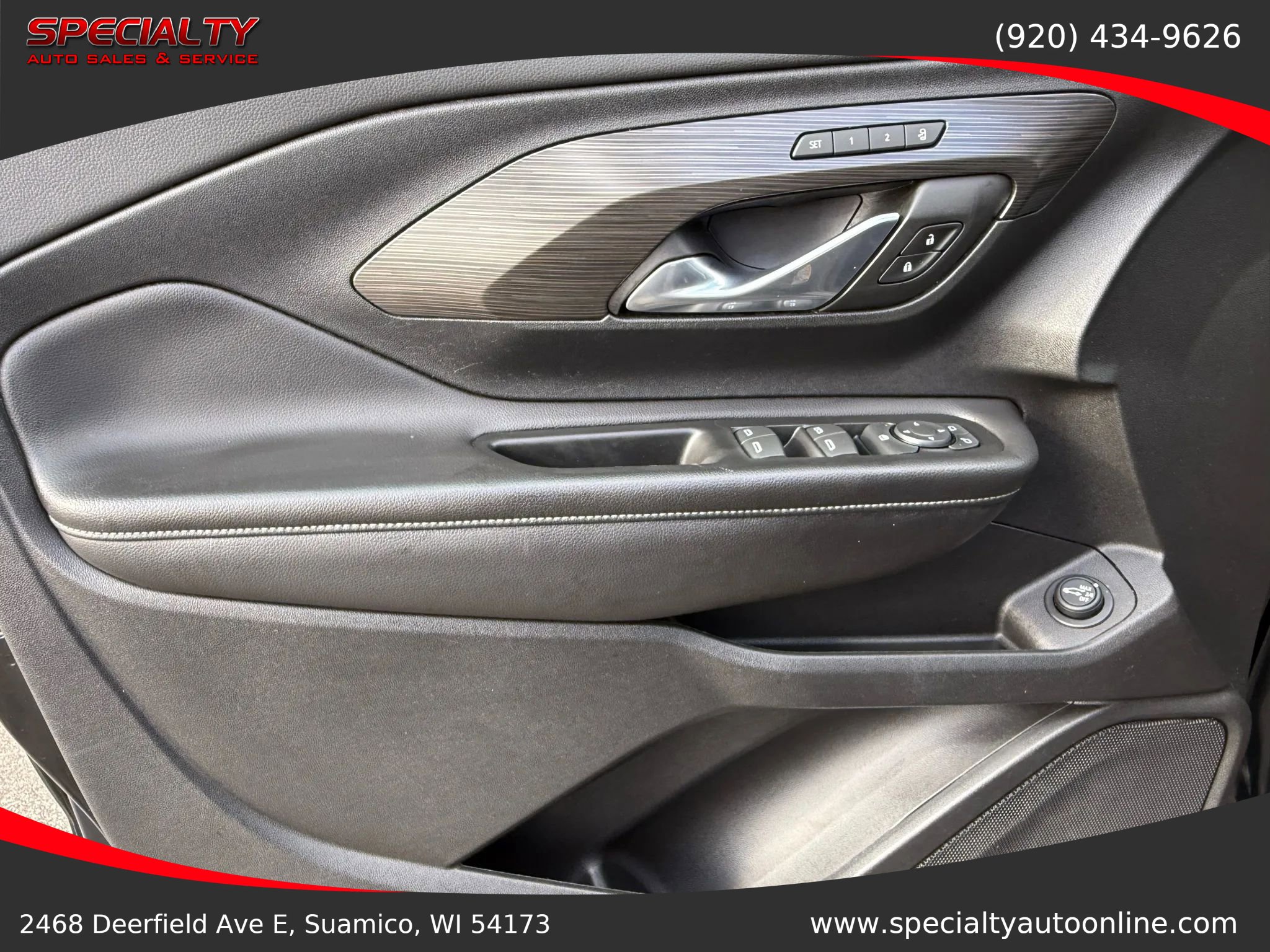 Used 2022 GMC Terrain SLT w/ Tech Package image 29