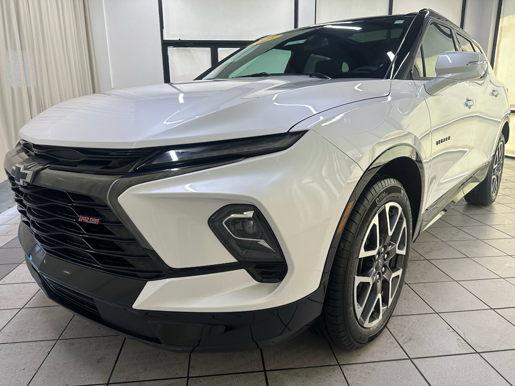Certified 2025 Chevrolet Blazer RS w/ Enhanced Convenience Package AWD/4WD image 11