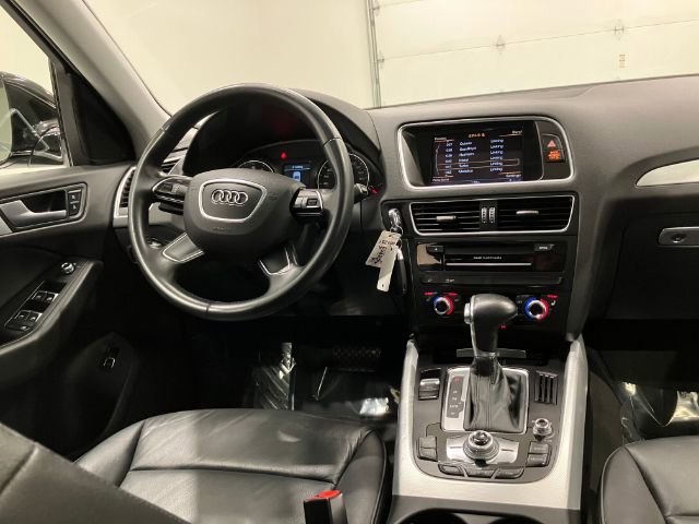Used 2016 Audi Q5 2.0T Premium AWD/4WD image 44