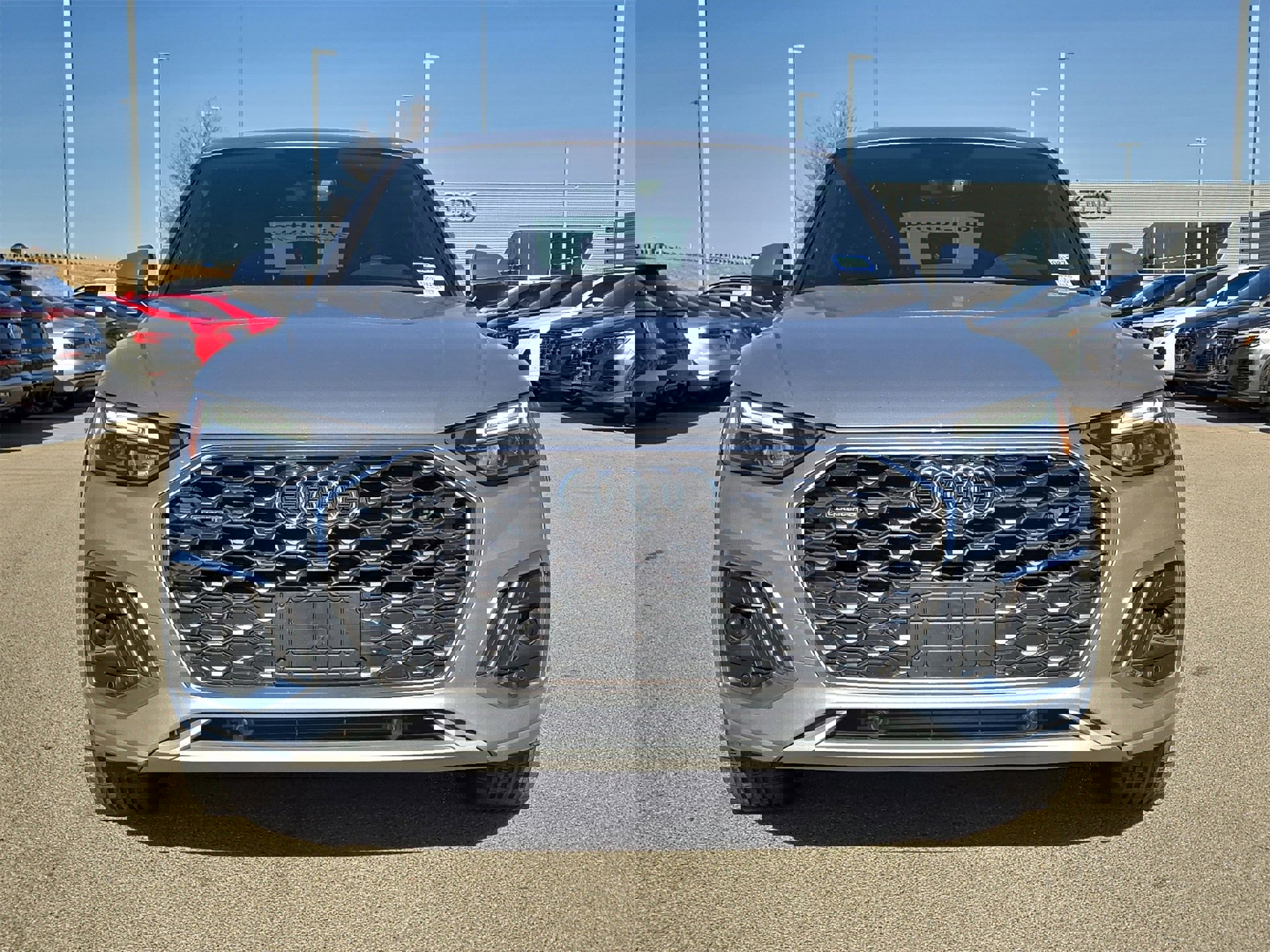 Used 2025 Audi Q5 2.0T Premium Plus w/ Premium Plus Package image 10