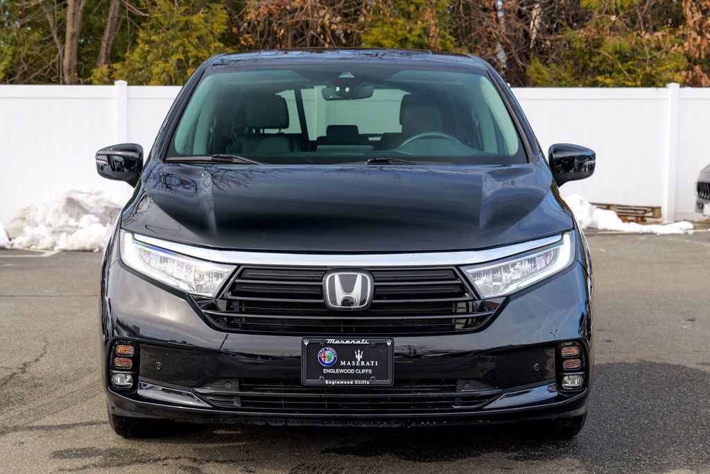 Used 2023 Honda Odyssey Touring image 3