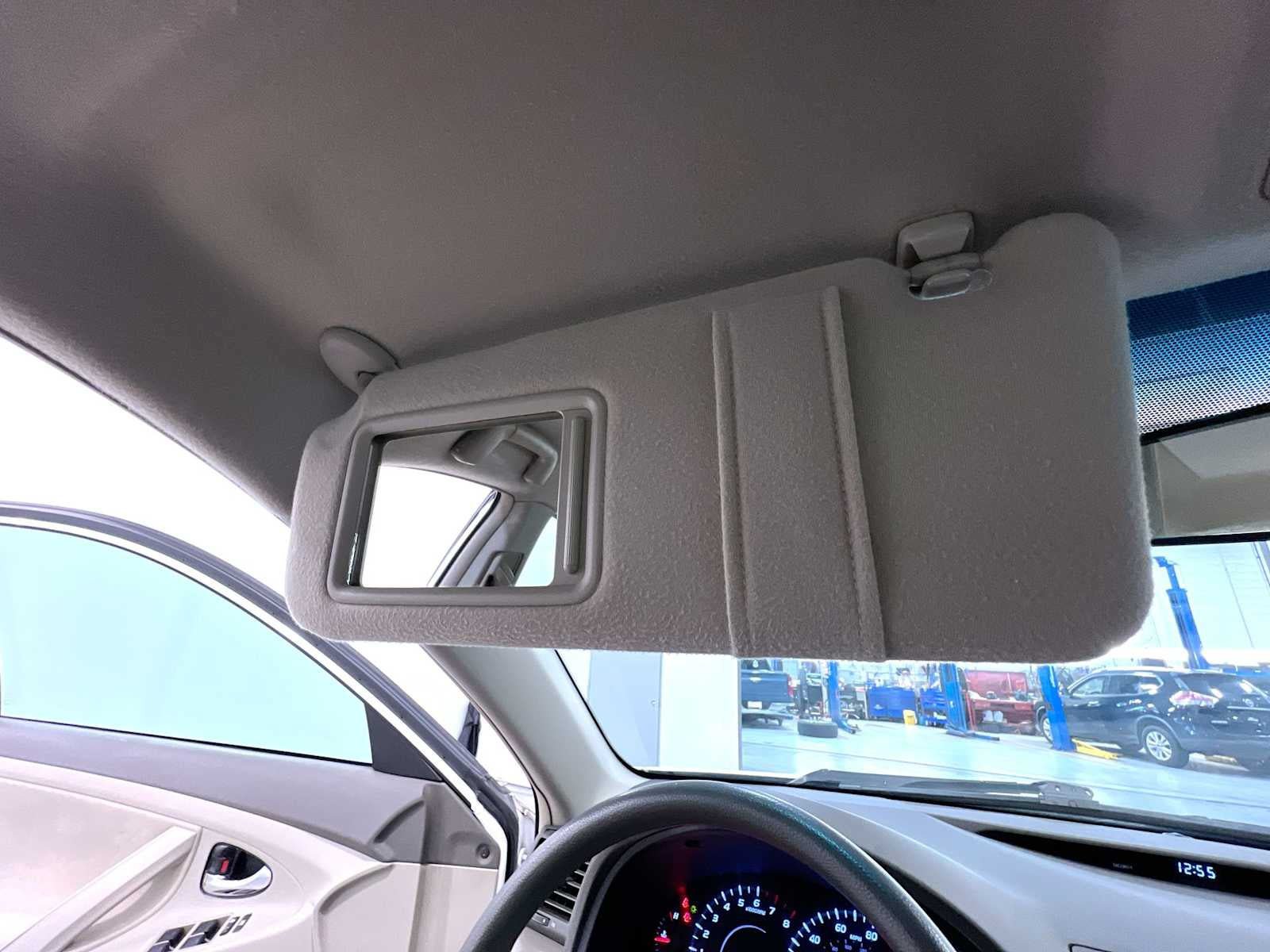 Used 2011 Toyota Camry LE w/ LE Extra-Value Pkg FWD image 30