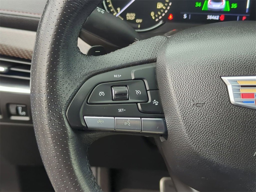 Used 2020 Cadillac XT4 Sport w/ Driver Awareness Package image 9