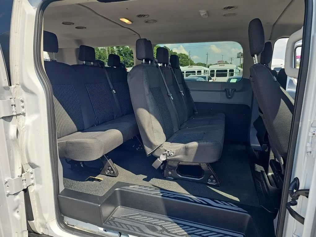 Used 2019 Ford Transit 150 XL RWD image 18