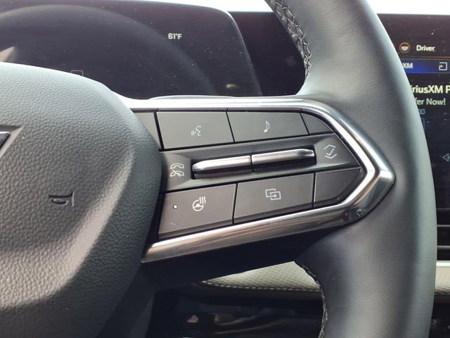 Used 2025 Chevrolet Equinox LT w/ Convenience Package II FWD image 16
