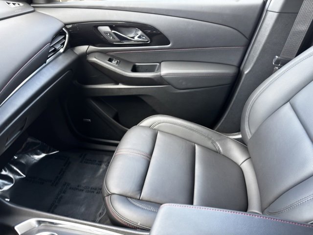 Certified 2023 Chevrolet Traverse RS w/ LPO, Floor Liner Package image 26
