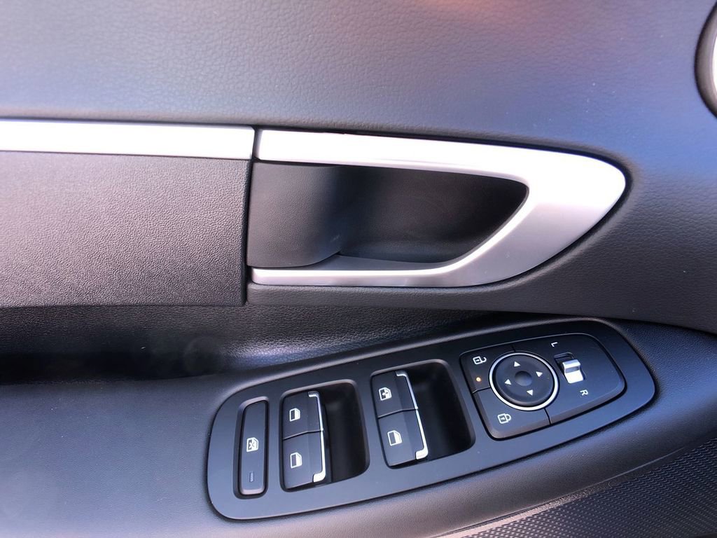New 2025 Hyundai Sonata SE image 14