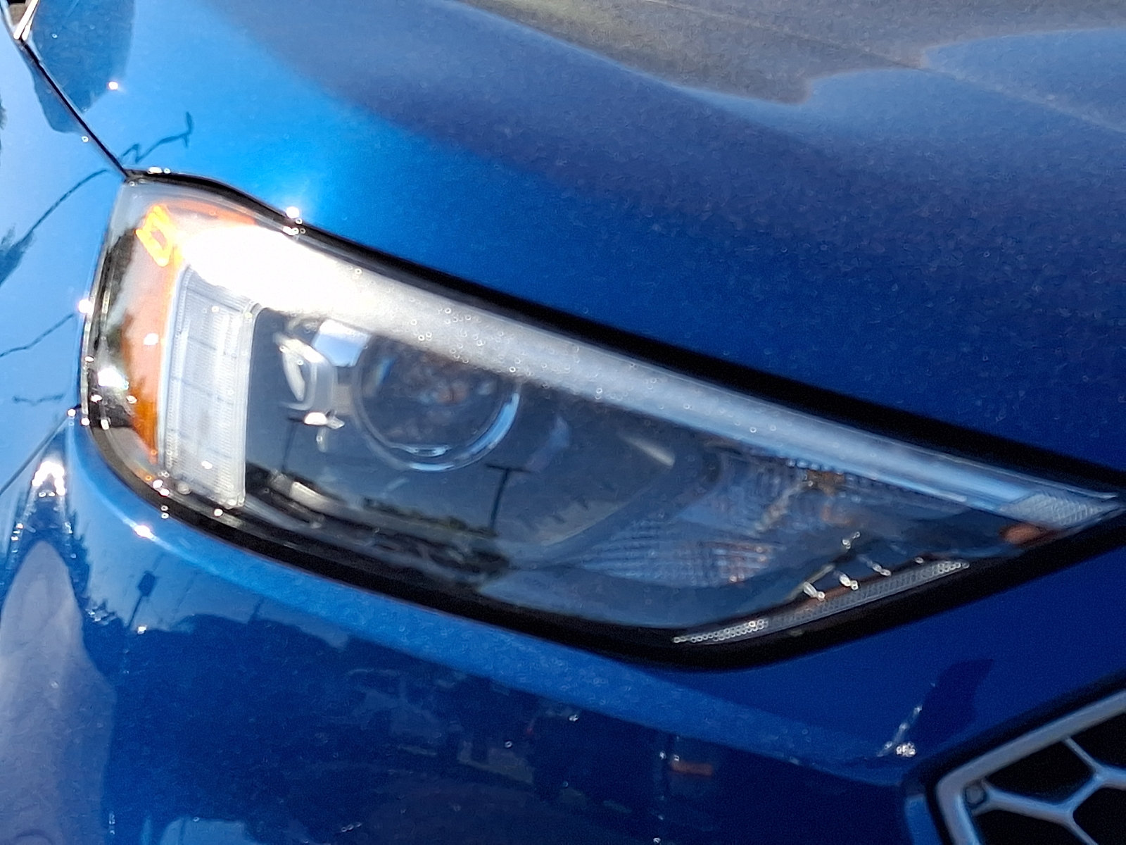 Certified 2024 Ford Edge SEL w/ Convenience Package AWD/4WD image 9