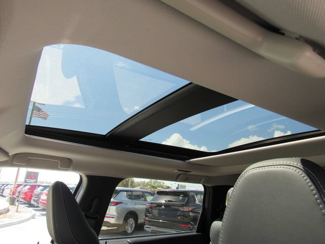 New 2026 Mitsubishi Outlander SE FWD image 25