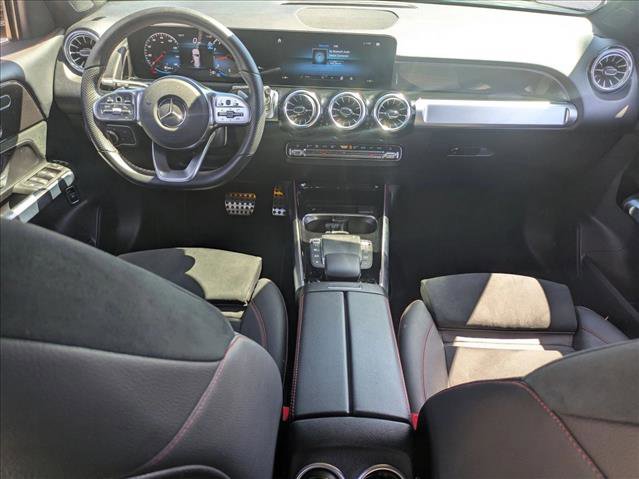 Used 2023 Mercedes-Benz GLB 250 4MATIC image 15