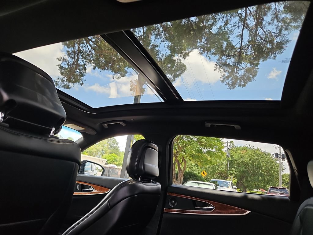 Used 2020 Lincoln Nautilus Reserve AWD/4WD image 24