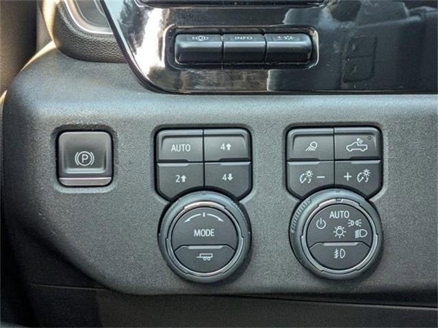 Used 2023 Chevrolet Silverado 1500 High Country w/ Technology Package image 29