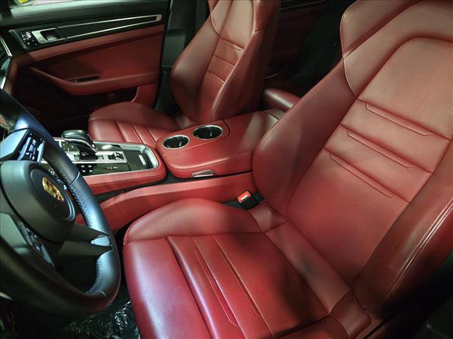 Used 2021 Porsche Panamera GTS image 17