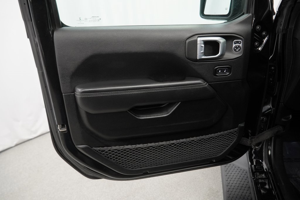 Certified 2021 Jeep Wrangler Unlimited Sahara w/ Cold Weather Group image 44