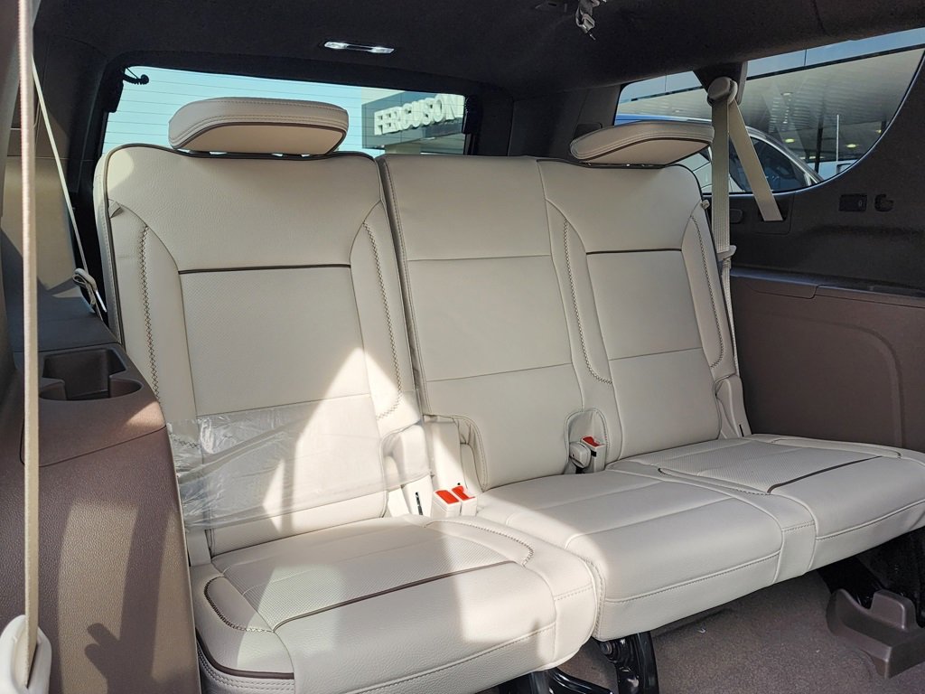 New 2026 GMC Yukon XL Denali w/ Denali Reserve Package image 54