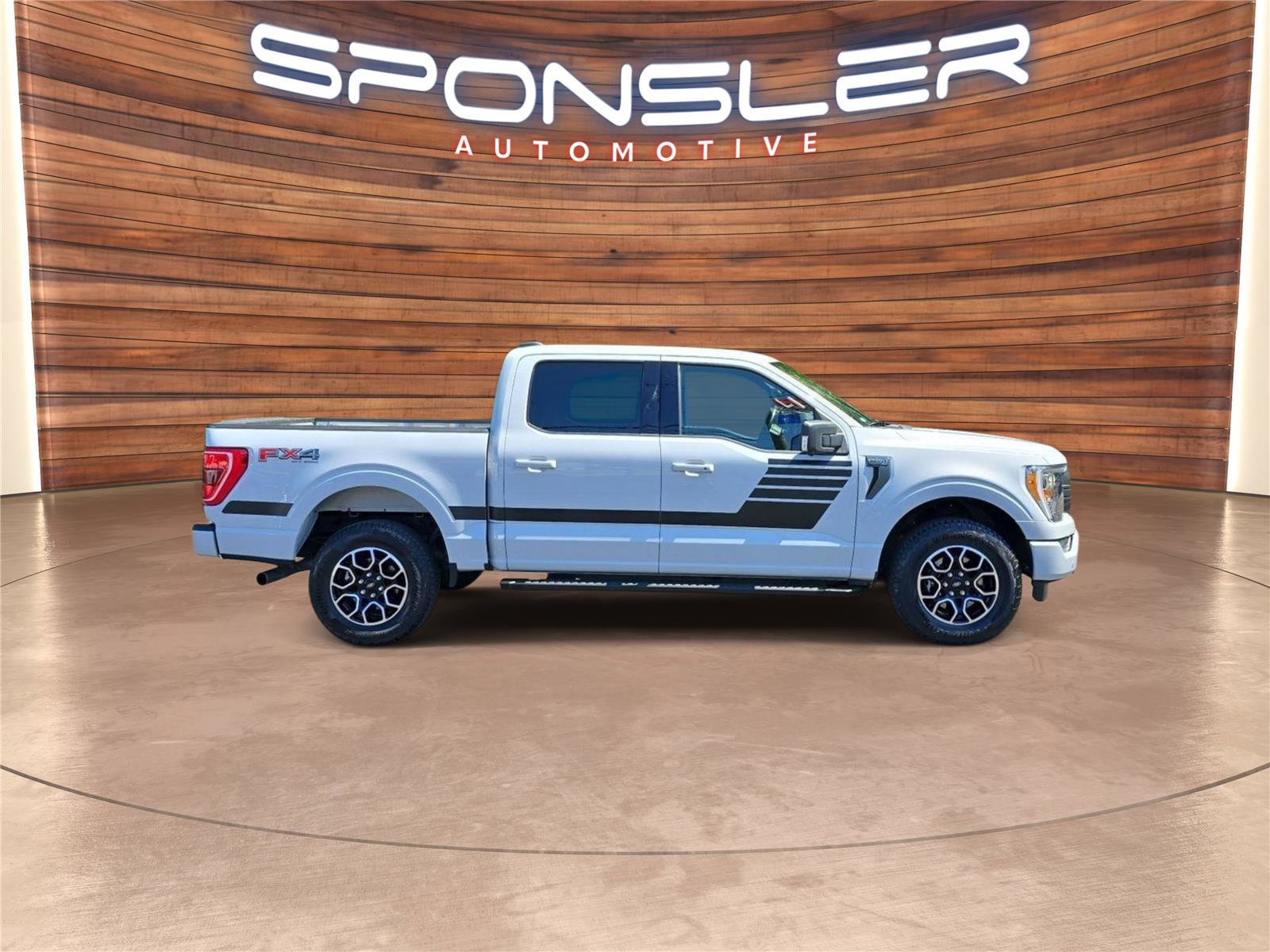 Used 2022 Ford F150 XLT w/ Equipment Group 302A High image 6