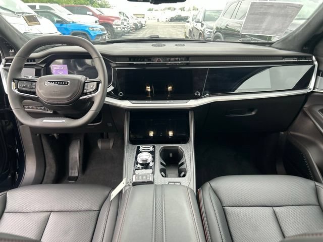 Used 2024 Jeep Wagoneer Limited AWD/4WD image 19