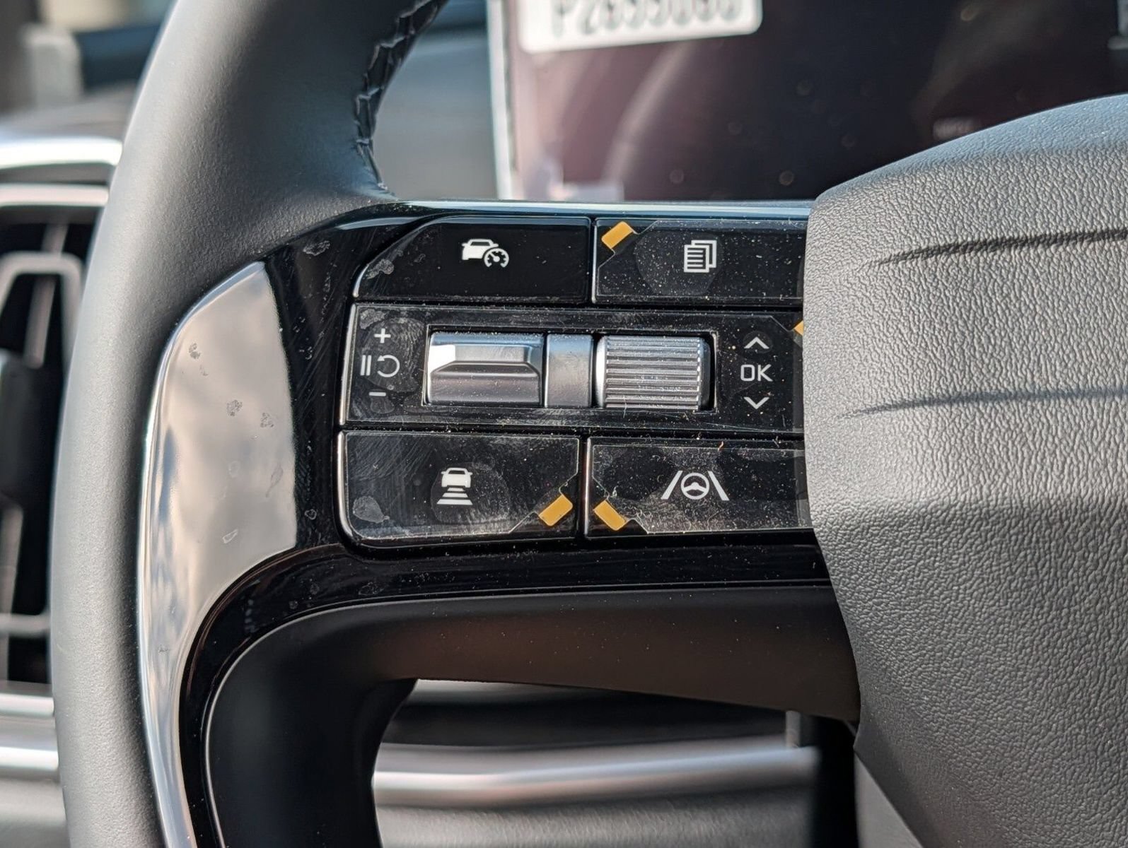 New 2026 Kia Sorento S AWD/4WD image 32