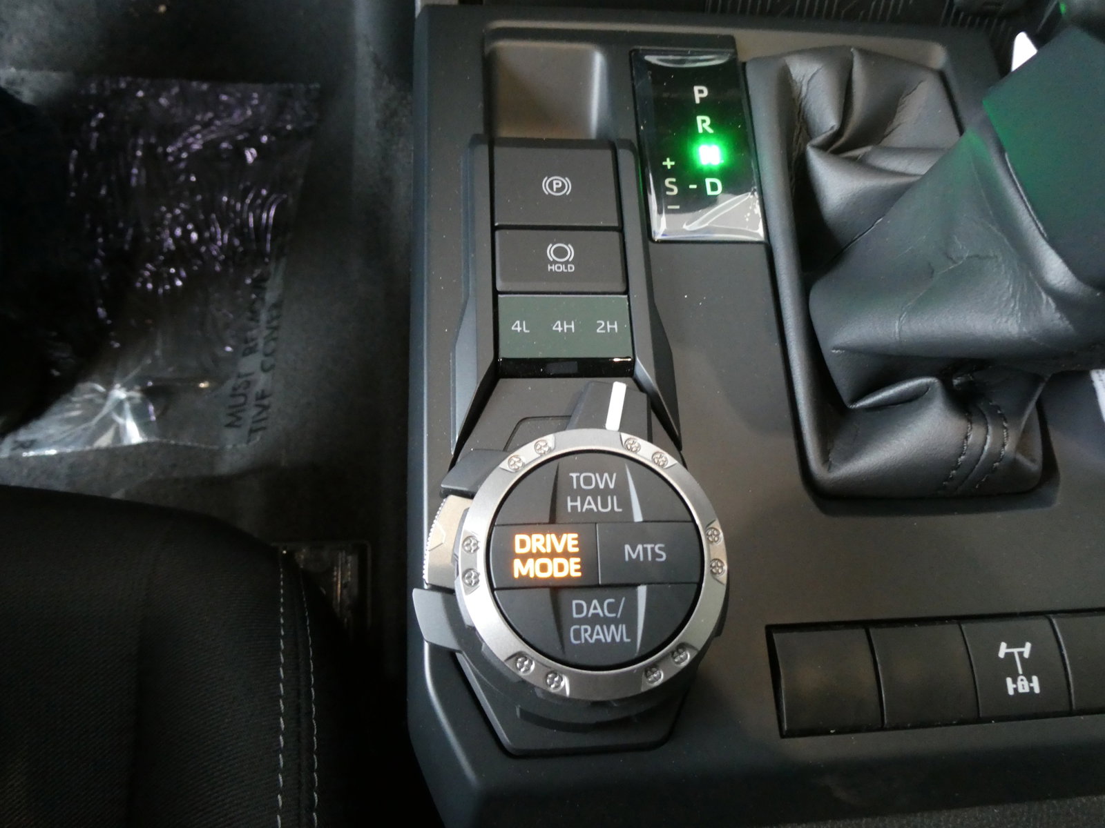 New 2024 Toyota Tacoma TRD Off-Road image 16