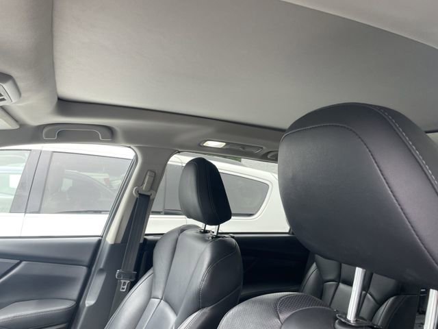 Used 2020 Subaru Ascent Limited w/ Technology Package AWD/4WD image 11