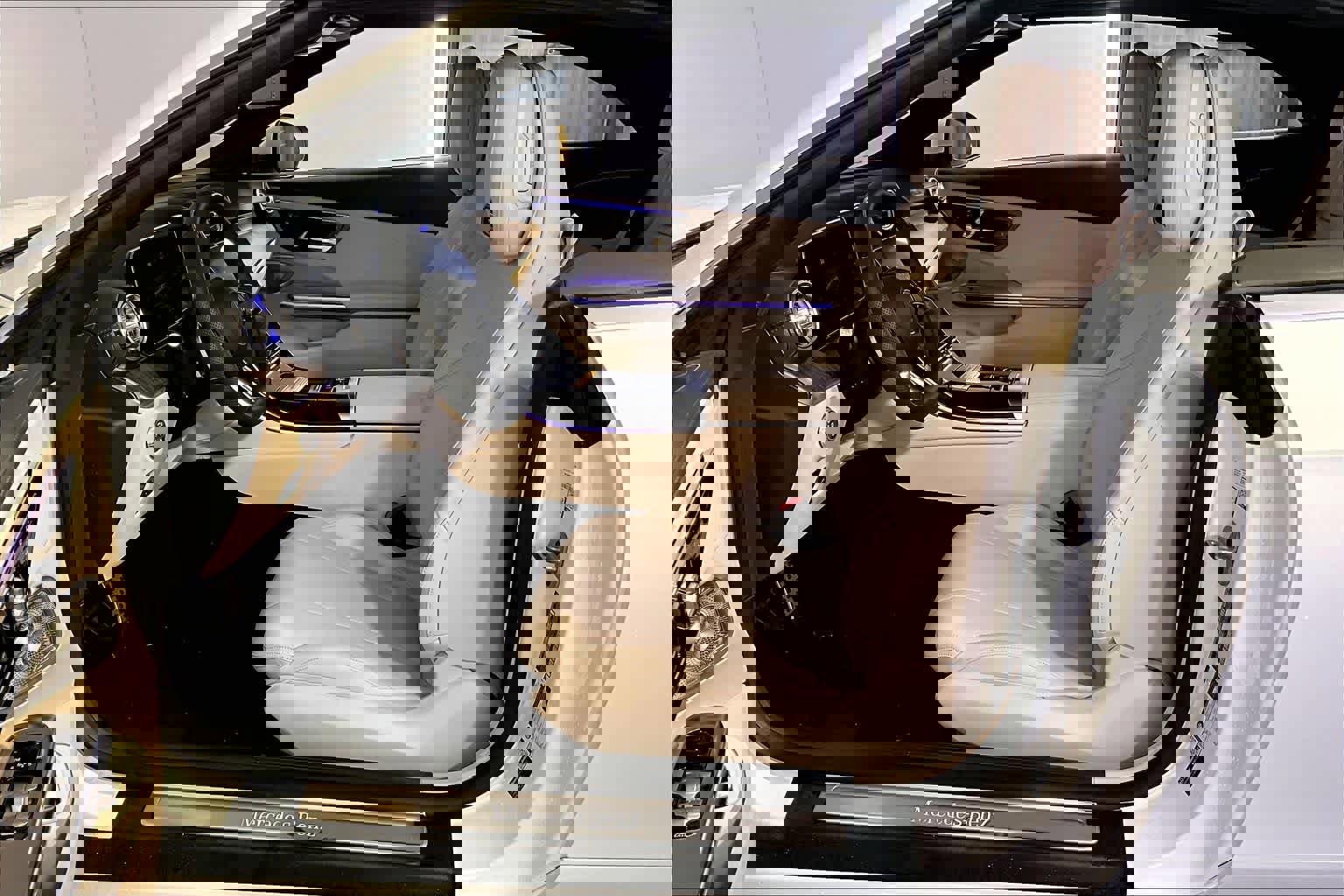 New 2026 Mercedes-Benz CLE 300 4MATIC Cabriolet image 13