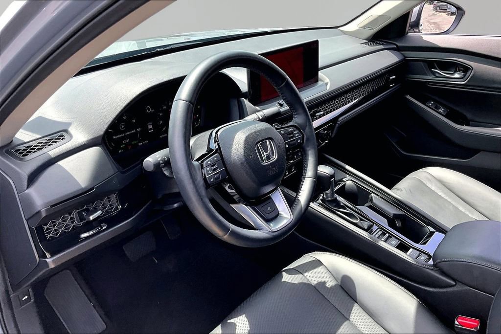 Certified 2025 Honda Accord Touring image 12
