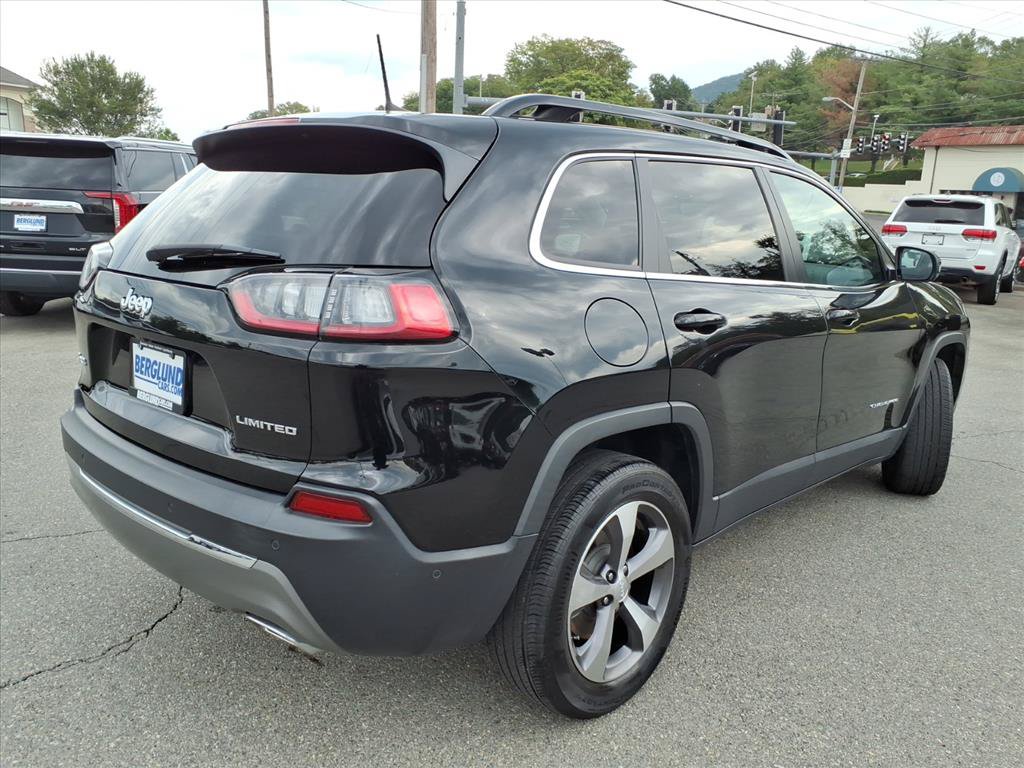 Used 2022 Jeep Cherokee Limited AWD/4WD image 4