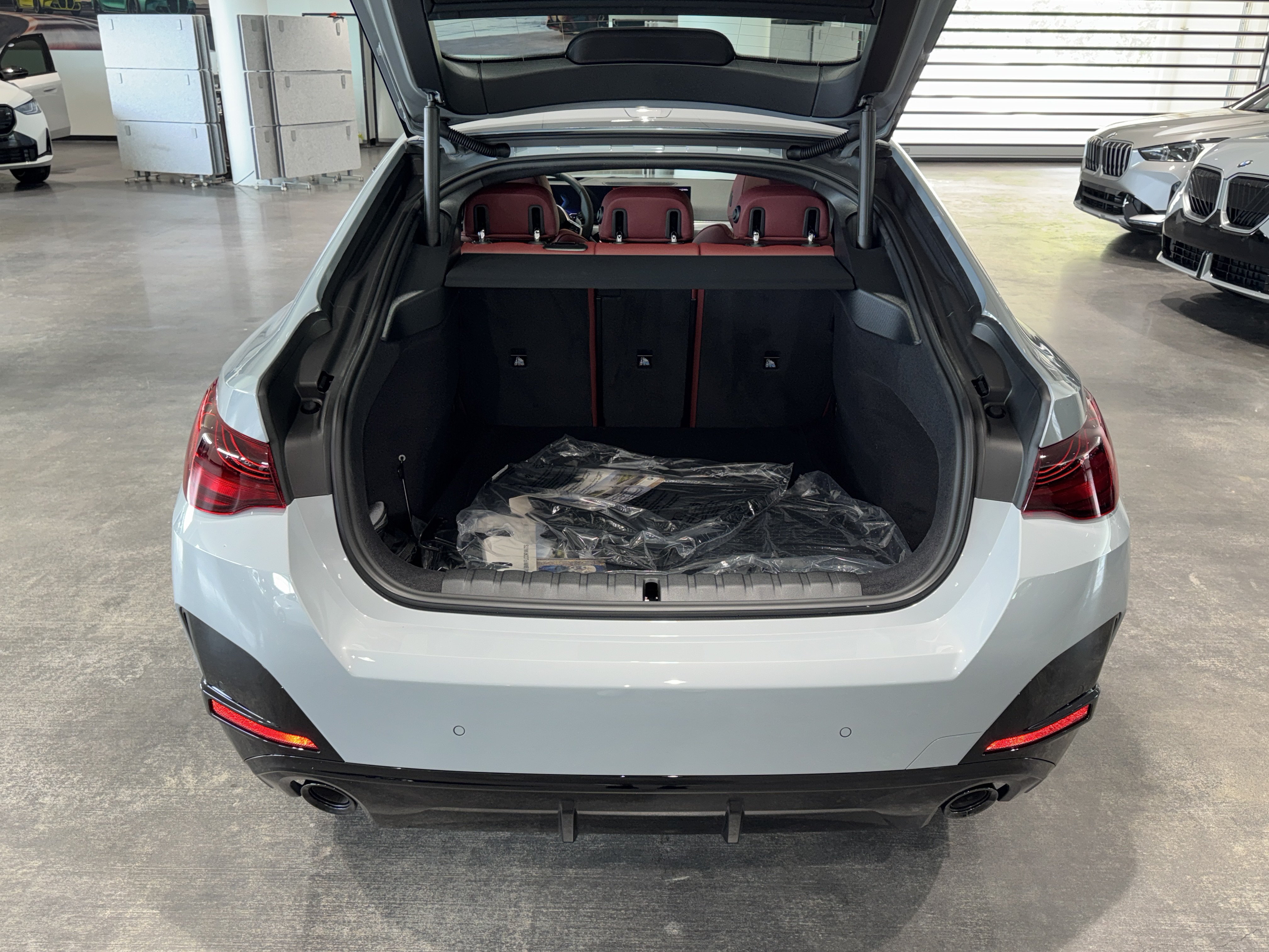 New 2026 BMW 430i w/ M Sport Package RWD image 12